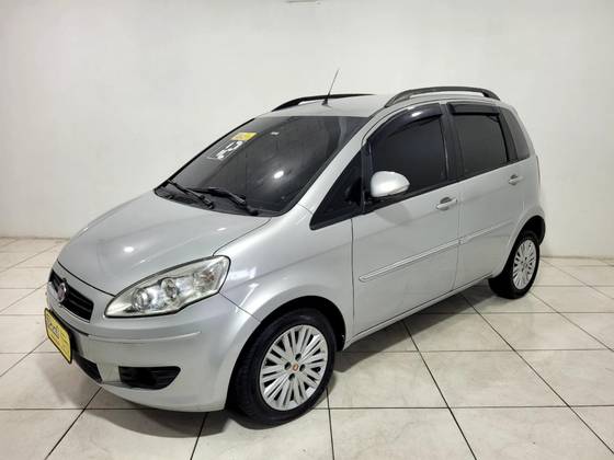 FIAT IDEA 1.6 MPI ESSENCE 16V FLEX 4P MANUAL FIAT IDEA 1.6 MPI ESSENCE 16V FLEX 4P MANUAL